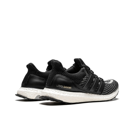 Adidas ULT Ткань Амортизация Противоскользящие Светоотражающие Низкие Повседневные Беговые Кроссовки Унисекс Черные