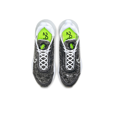 Nike Air Max 2090 Текстиль Синтетическая кожа Низкий верх ТРЕНИРОВОЧНАЯ БЕЖЕВАЯ БЕЛАЯ Обувь для бега Женская