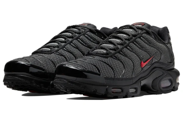 Nike Air Max Plus Спортивный Ретро Стиль Низкие Кроссовки для Бега Мужские Черные Красные