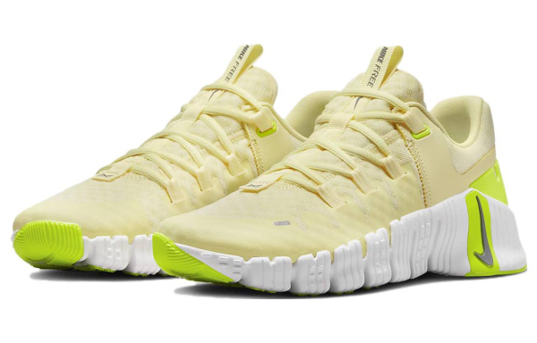 Nike Free Metcon 5 Low Топ Кроссовки для тренировок Женские Желтый Зеленый