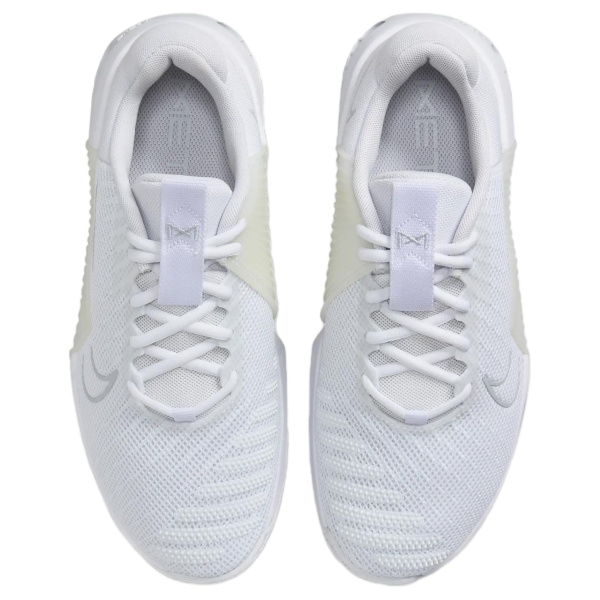 Nike Metcon 9 Удобные и Легкие Противоскользящие Устойчивые к Износу Низкие Кроссовки для Тренировок Женские Белые