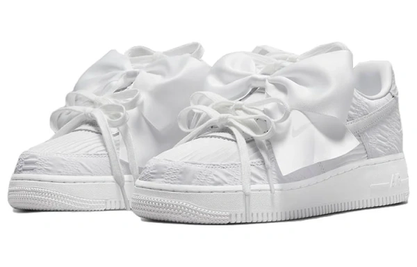 Nike Air Force 1 LX 'Triple White' Бант Низкие Кроссовки для скейтбординга Женские Белые