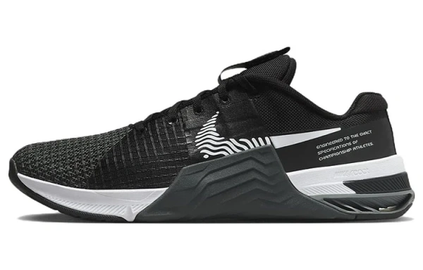 Nike Metcon 8 FlyEase Low Кроссовки для тренировок Унисекс Черный Белый