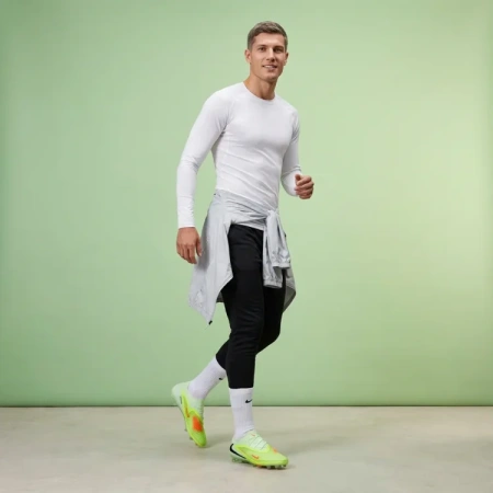 Nike Phantom 6 Мужские футбольные бутсы устойчивые к истиранию зеленые