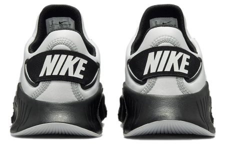 Nike Free Metcon 4 Премиум Низкие Кроссовки для Тренировок Женские Белые Черные