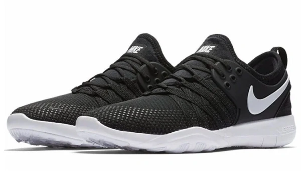Nike FREE TR 7 Амортизация Противоскользящие Поддержка Низкие Кроссовки для тренировок Женские Черные