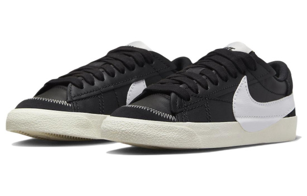 Nike Blazer '77 Jumbo Low Кроссовки для скейтбординга Женские Черно-белые