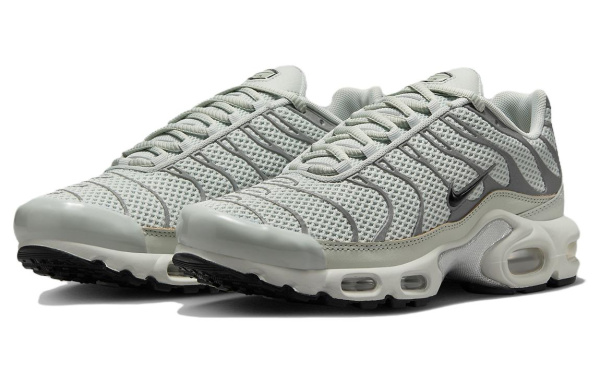 Nike Air Max Plus Комфортные Низкие Повседневные Кроссовки Женские Серые