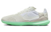 Nike Streetgato IC In Противоскользящие Устойчивые к износу Футбольные бутсы Мужские Белые