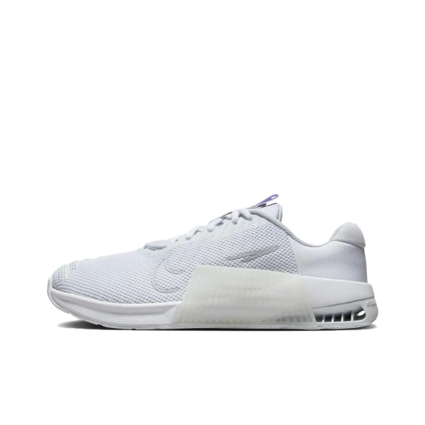 Nike Metcon 9 Удобные и Легкие Противоскользящие Устойчивые к Износу Низкие Кроссовки для Тренировок Женские Белые