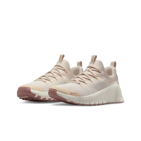 Nike Free Metcon 6 Устойчивые к истиранию низкие кроссовки для тренировок женские бежево-розовые