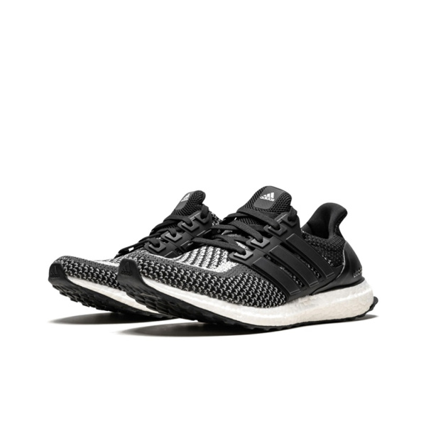 Adidas ULT Ткань Амортизация Противоскользящие Светоотражающие Низкие Повседневные Беговые Кроссовки Унисекс Черные