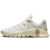Nike Free Metcon 5 Удобные устойчивые к истиранию дышащие кроссовки для тренировок с низким верхом женские белые