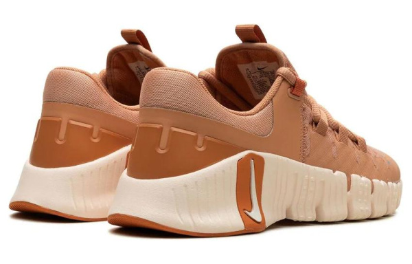 Nike Free Metcon 5 Устойчивые к истиранию Дышащие Низкие Кроссовки для тренировок Женские Оранжевые