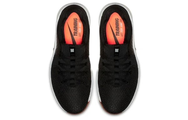 Nike Free TR V8 Нескользящие Легкие Низкие Кроссовки для Тренировок Мужские Черно-Белые
